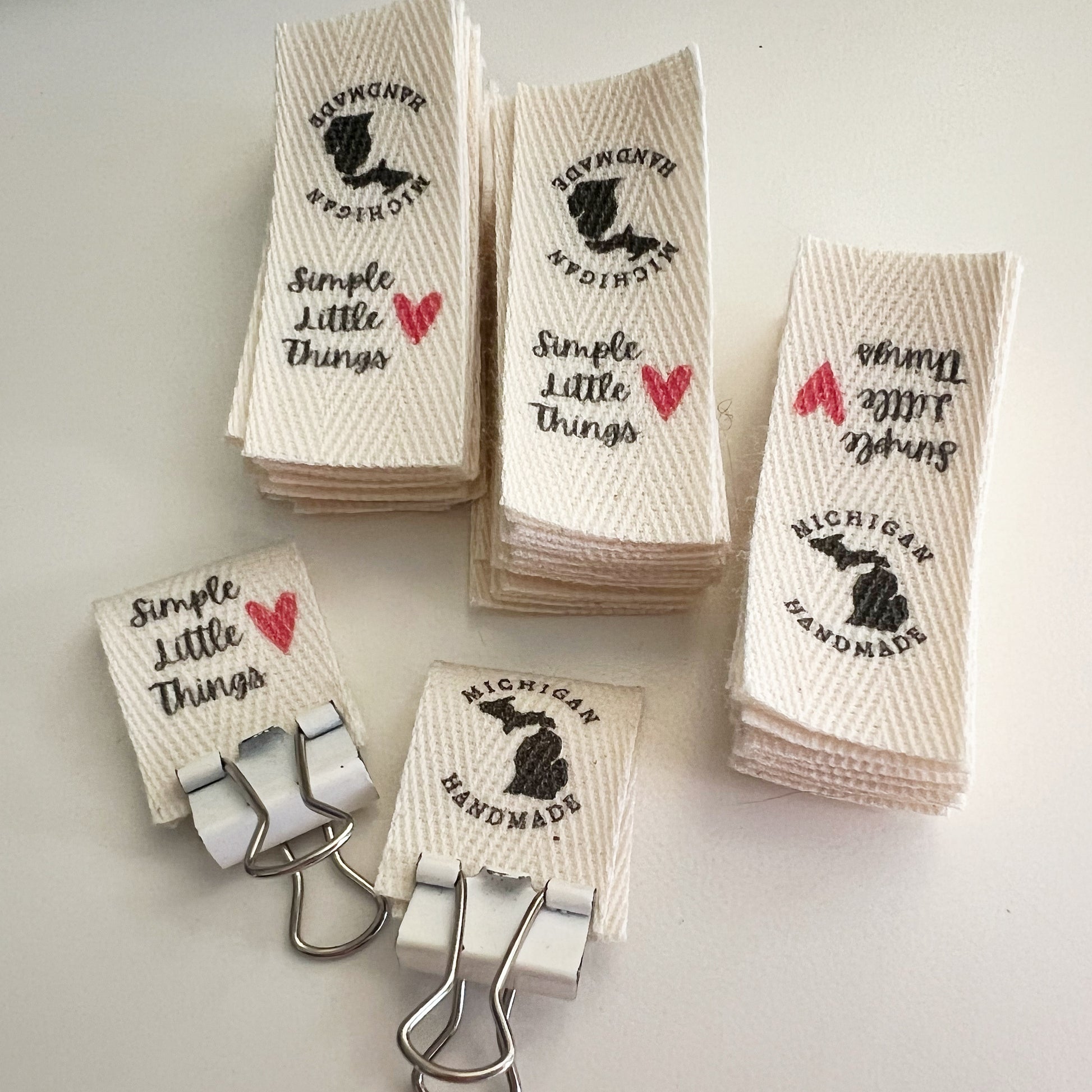 Custom (0.75 inch) Pre-CUT - Printed Cotton Twill Ribbon Labels: Flat or Folded, Sew-in - Natural/White